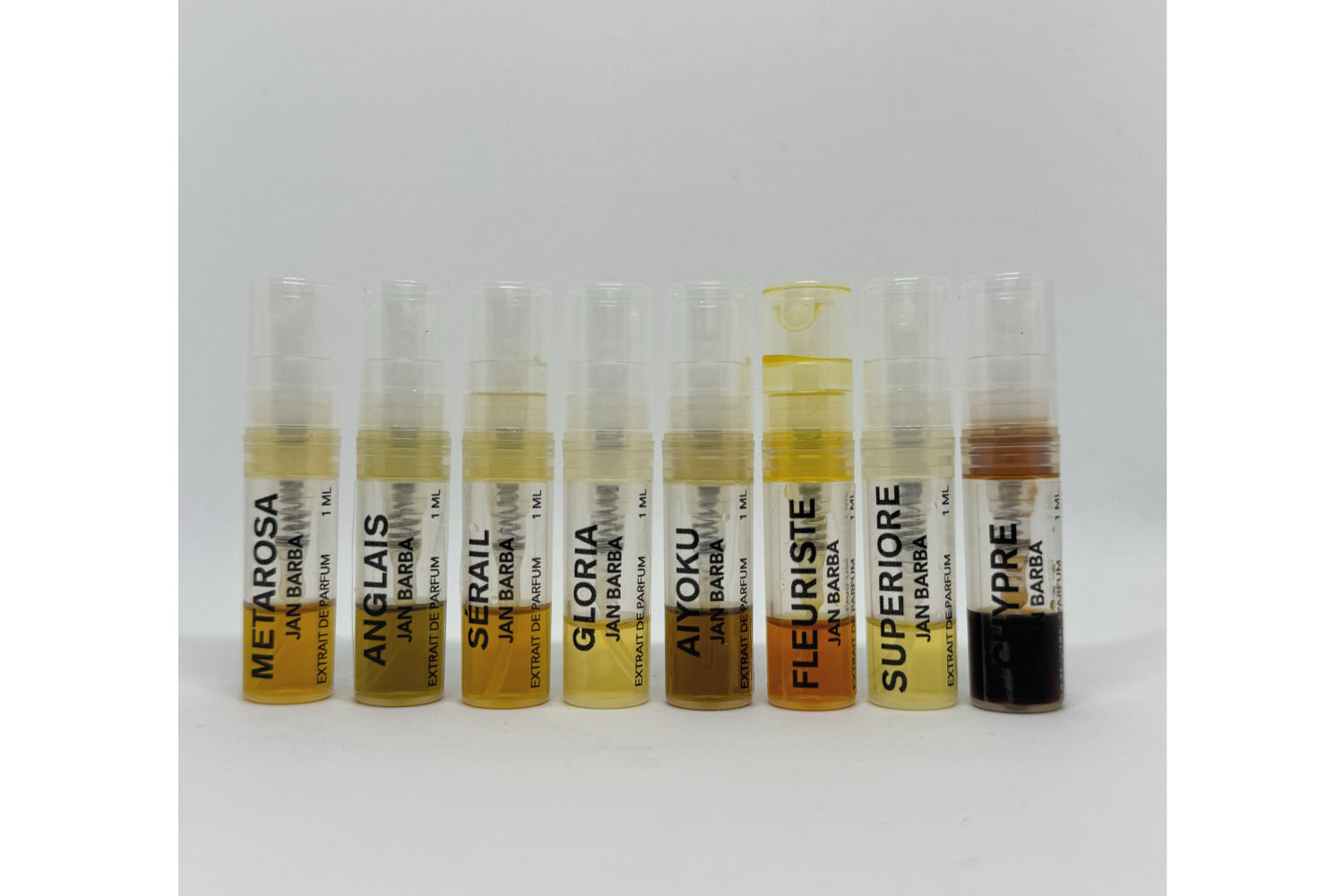 Set of 8 perfume samples